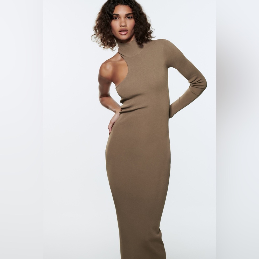 Zara ASYMMETRIC KNIT DRESS